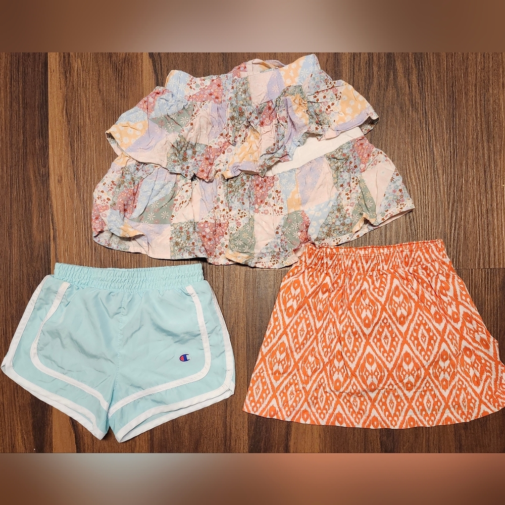 Lot of NWOT Girls 5T Pair of Shorts, 1 Skort, and 1 Skirt, All Flawless